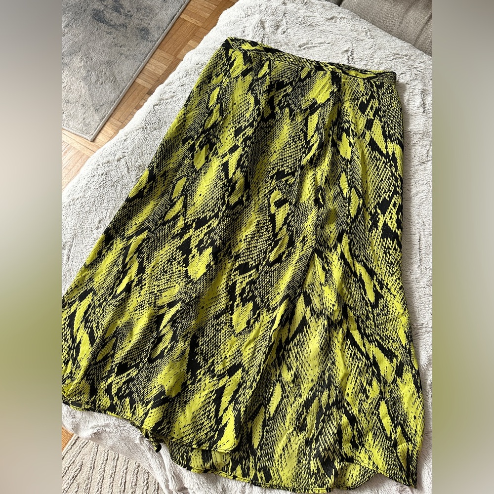 Midi snakeprint skirt